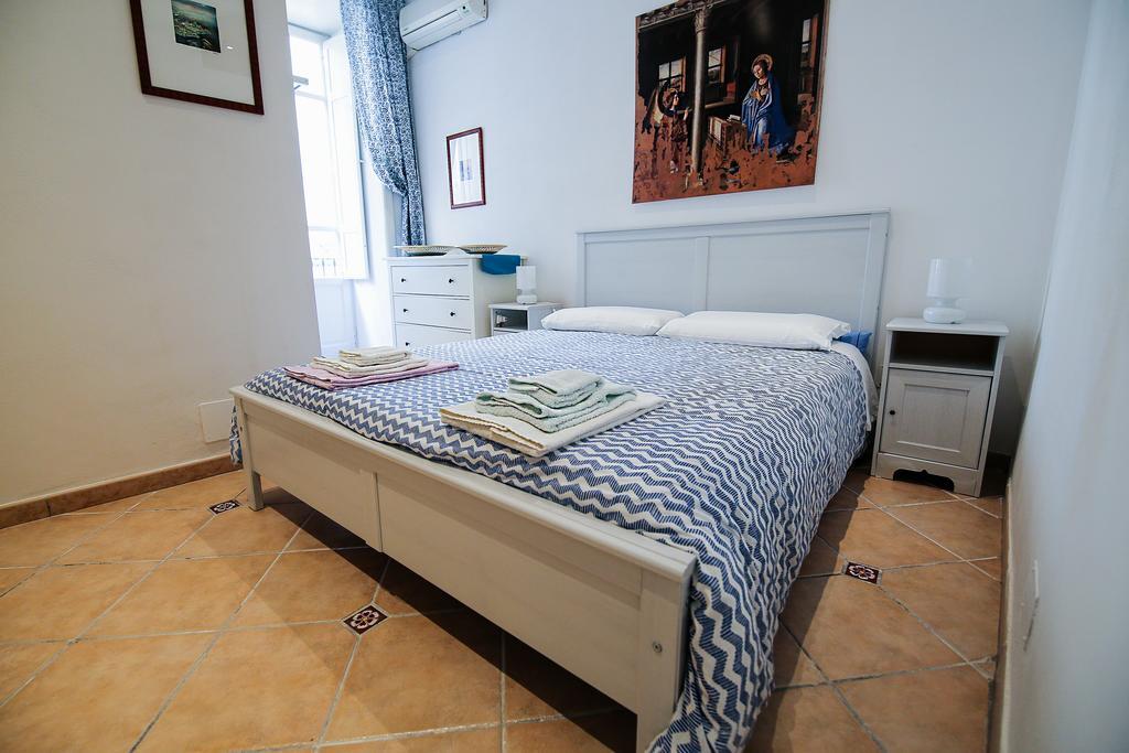 Fausto'S House Daire Siraküza Dış mekan fotoğraf